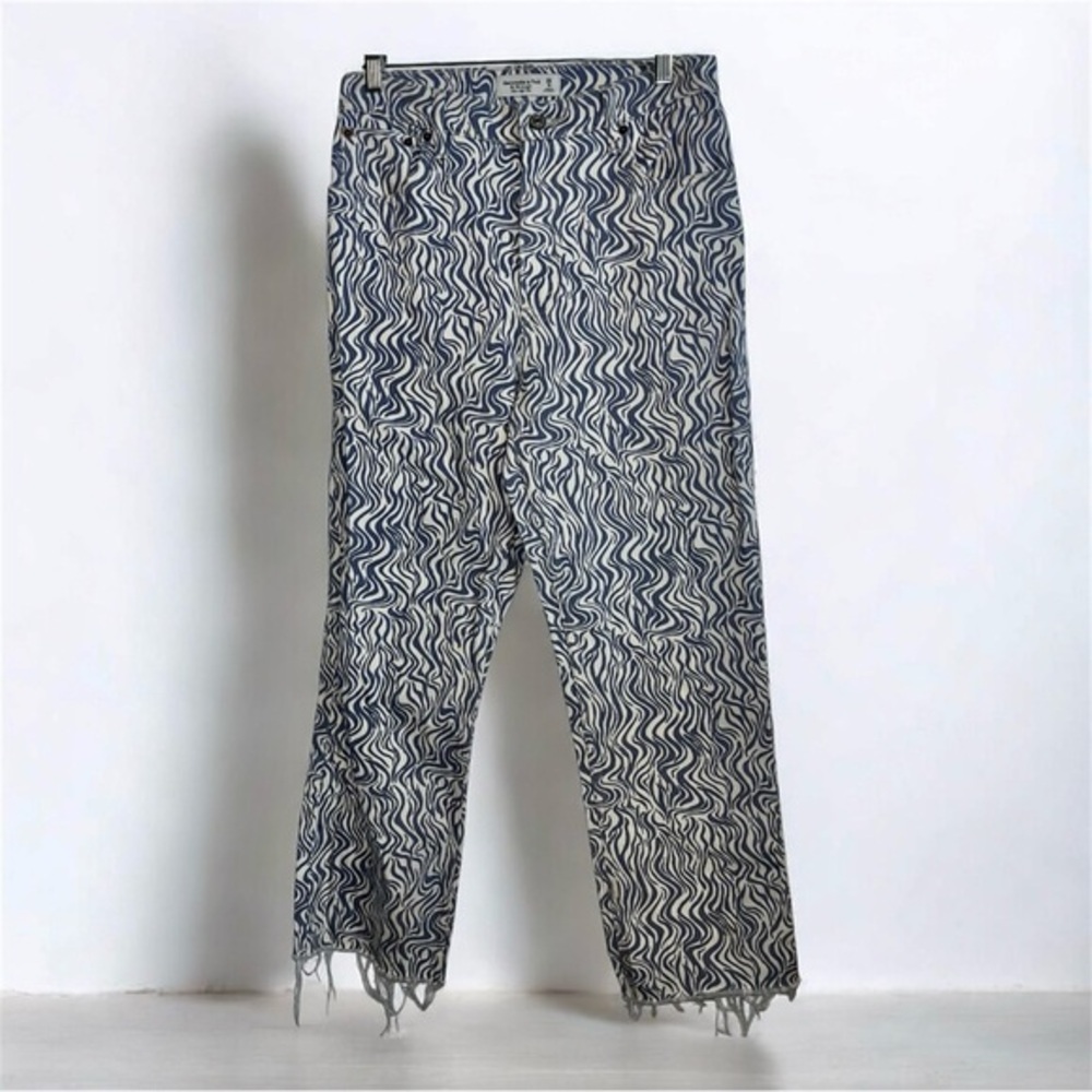 Abercrombie & Fitch Jeans The 90s Straight Ultra High Rise Size 28/6R Wavy Print